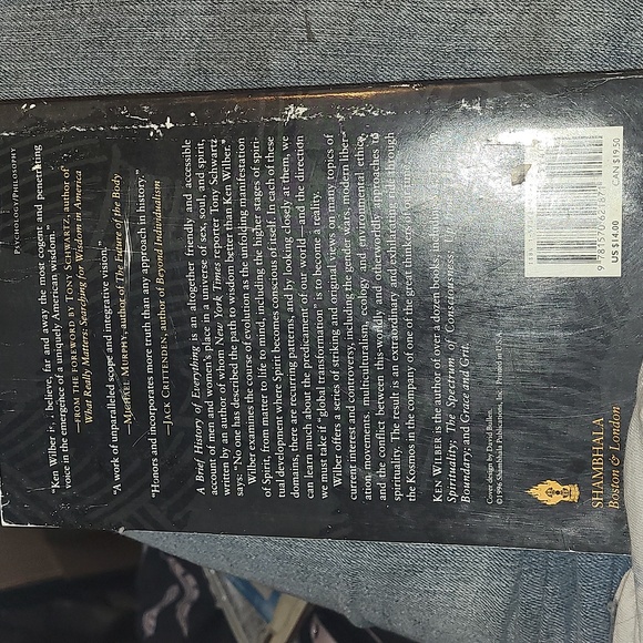 "A brief history of everything" by Ken wilber - Picture 3 of 4